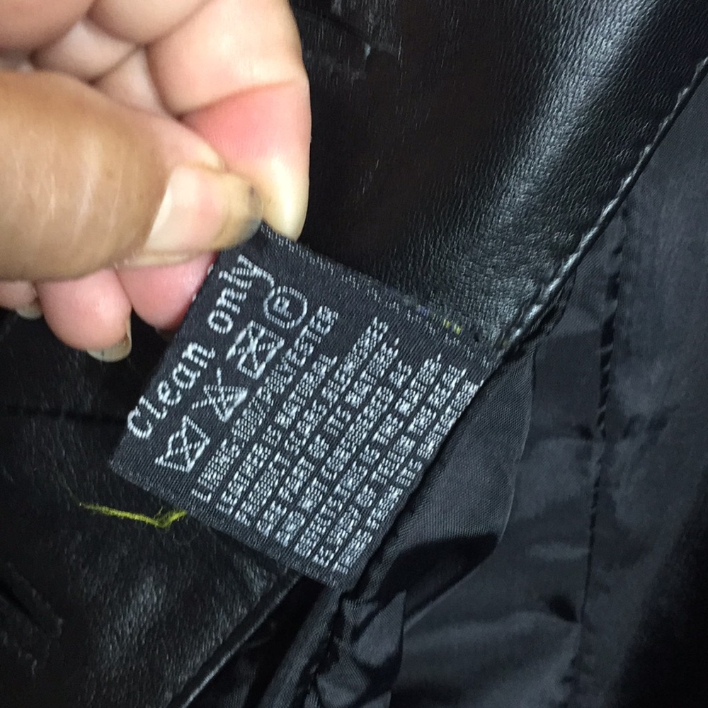 Leather jacket - Picture 5 of 6